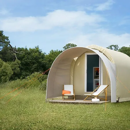 Camping D'arrouach אתר קמפינג לורדה